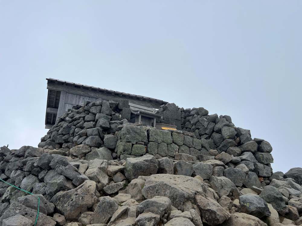 剣が峰頂上